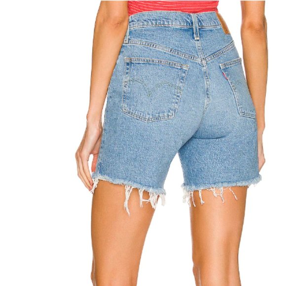 ISO Light Wash Levi's 501 Mid Thigh Short - Picture 2 of 2